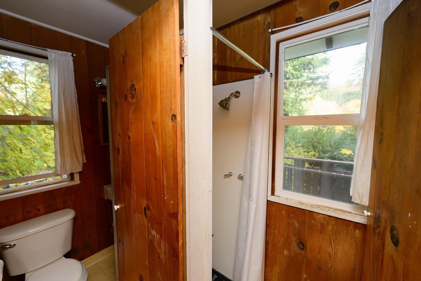 Outdated Bathroom