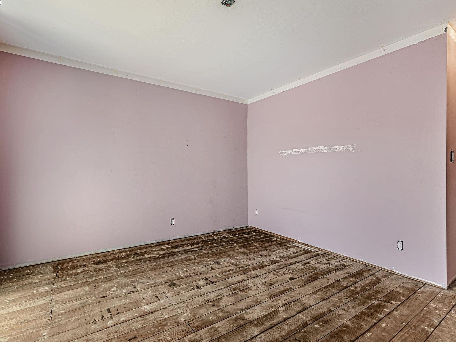 Damaged Walls
