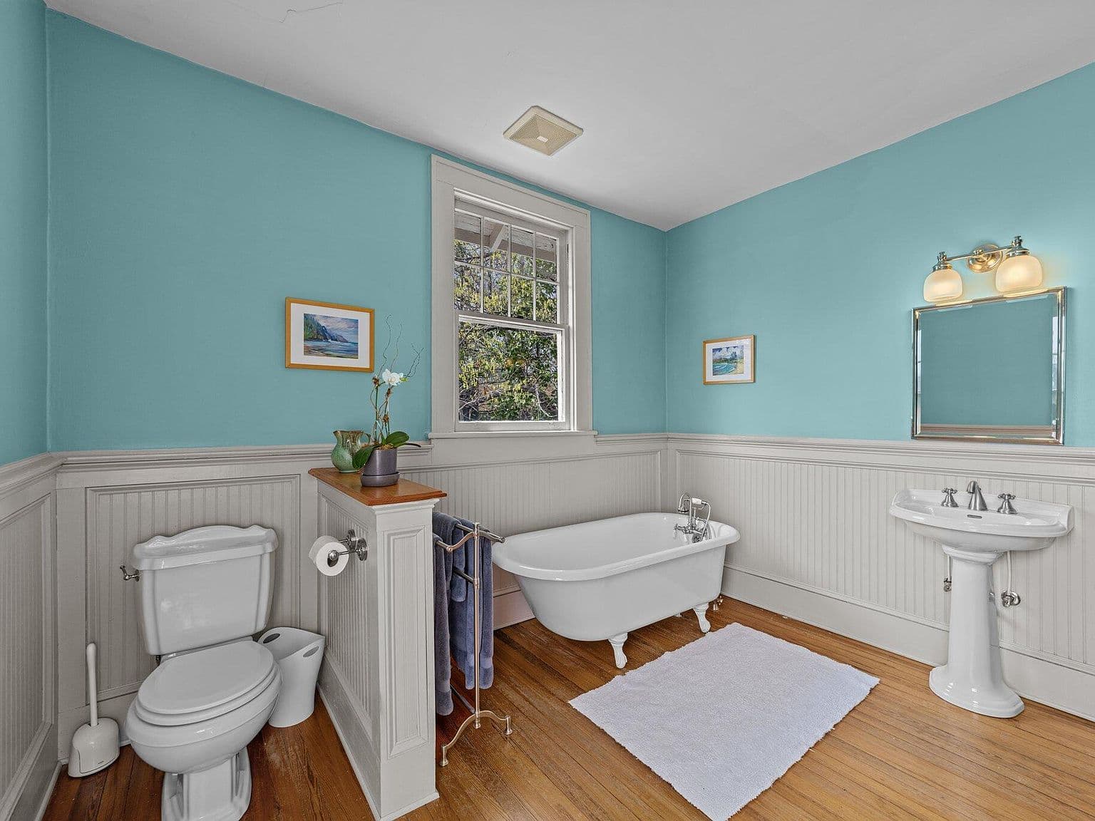 Faded exterior paint