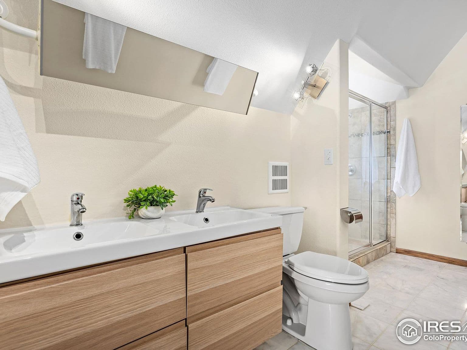 Outdated Bathroom