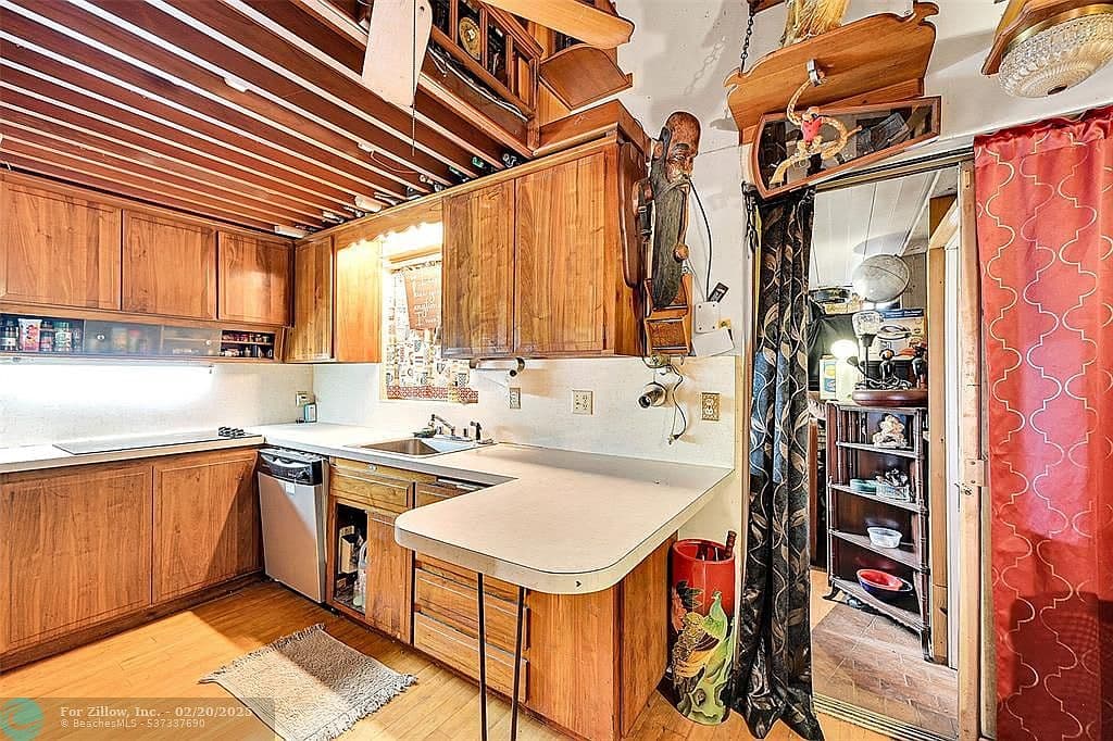 Outdated Kitchen