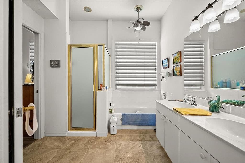 Gold Shower Frame