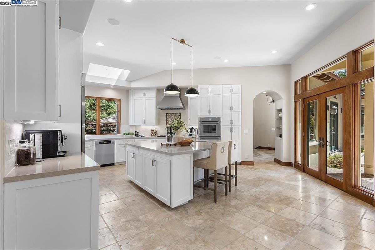Travertine Flooring