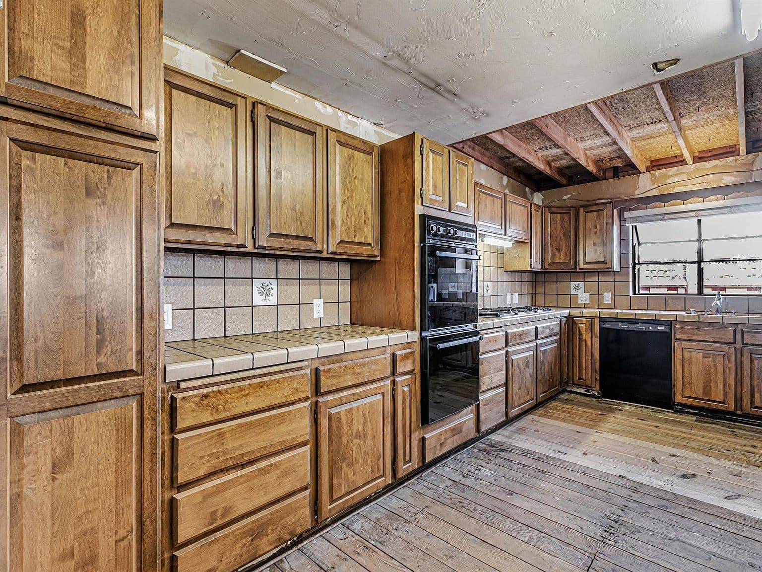 Outdated Kitchen