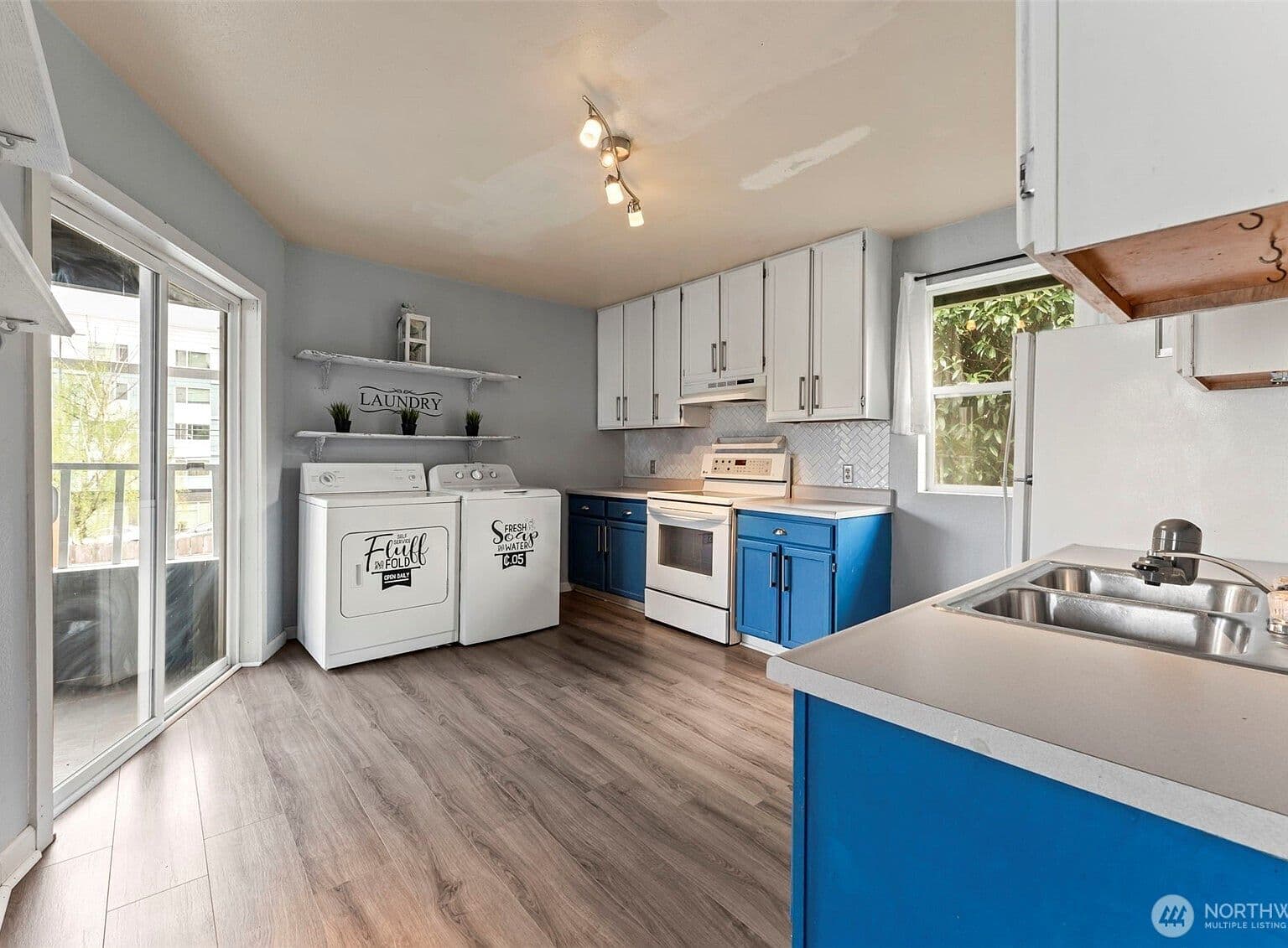 Dated Kitchen