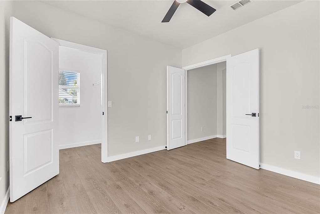 Basic Window Blinds