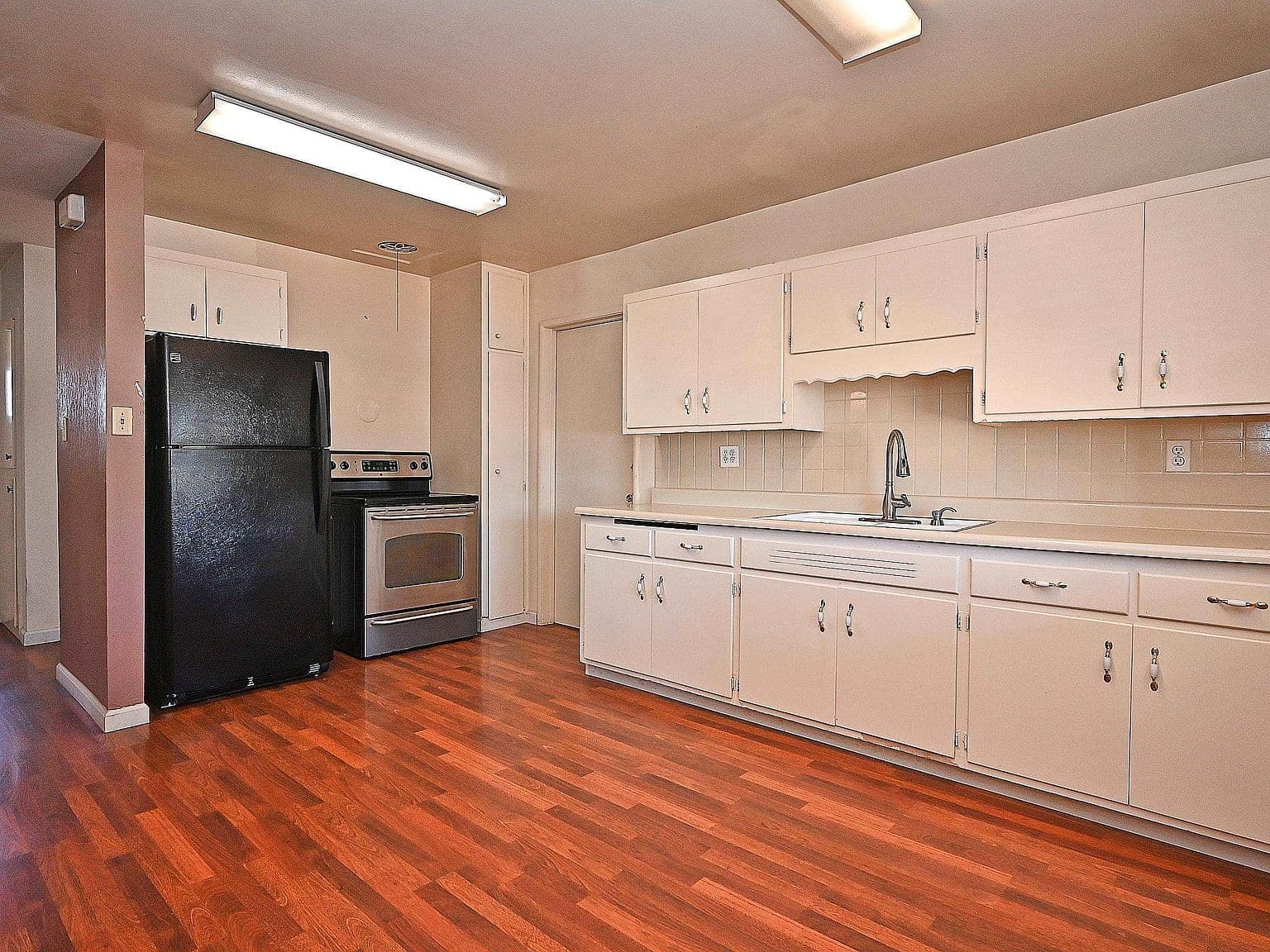 Outdated Kitchen