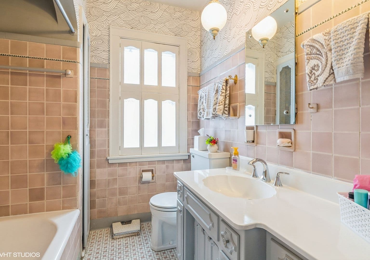 Outdated Bathroom