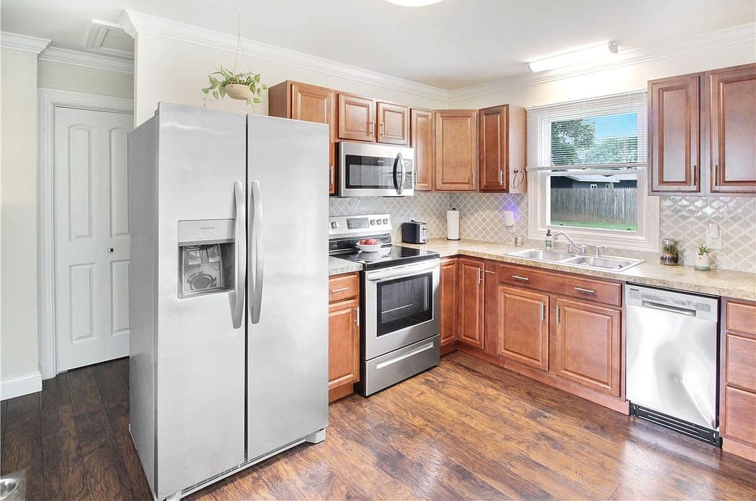 Kitchen Cabinets