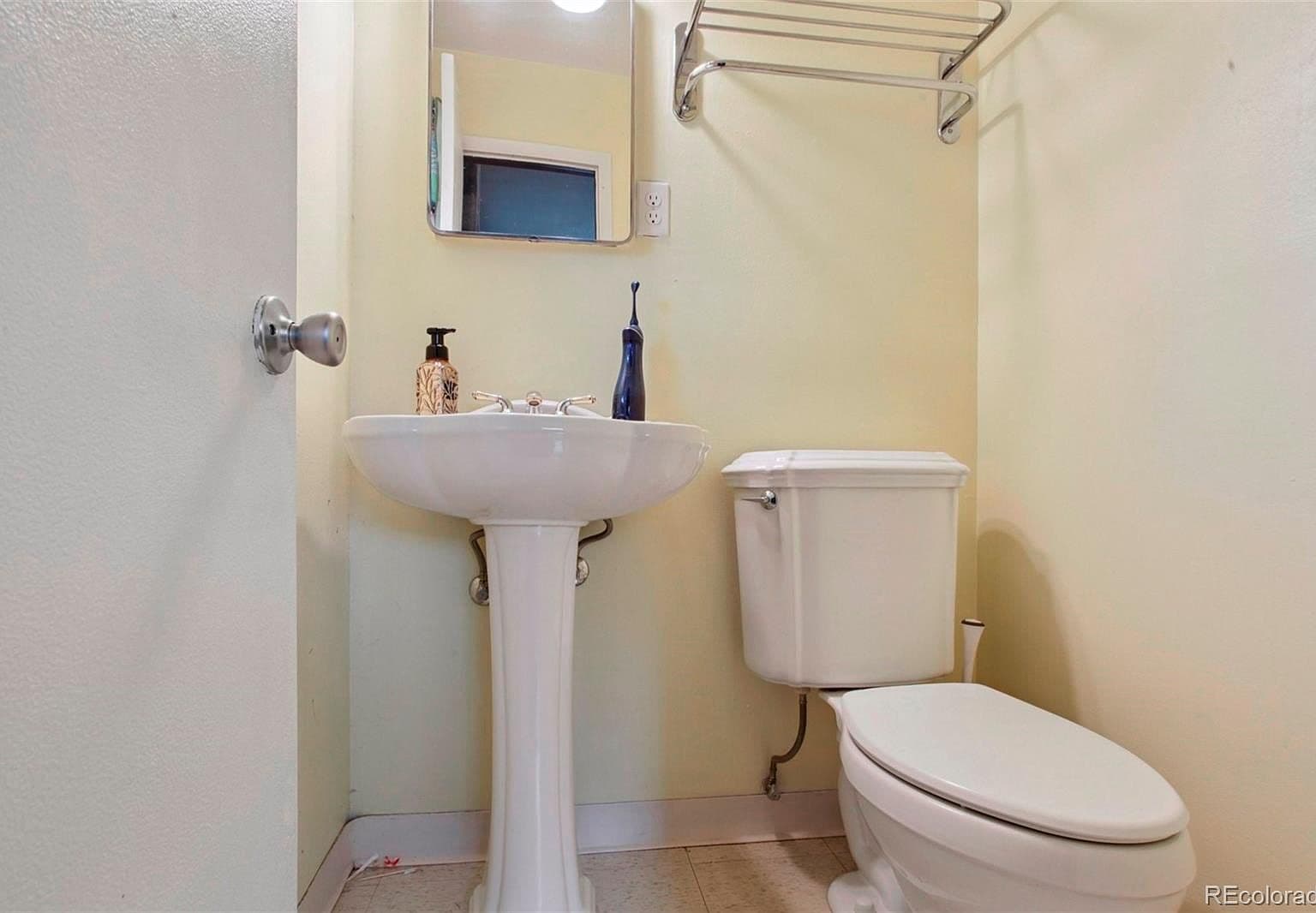 Outdated Bathroom