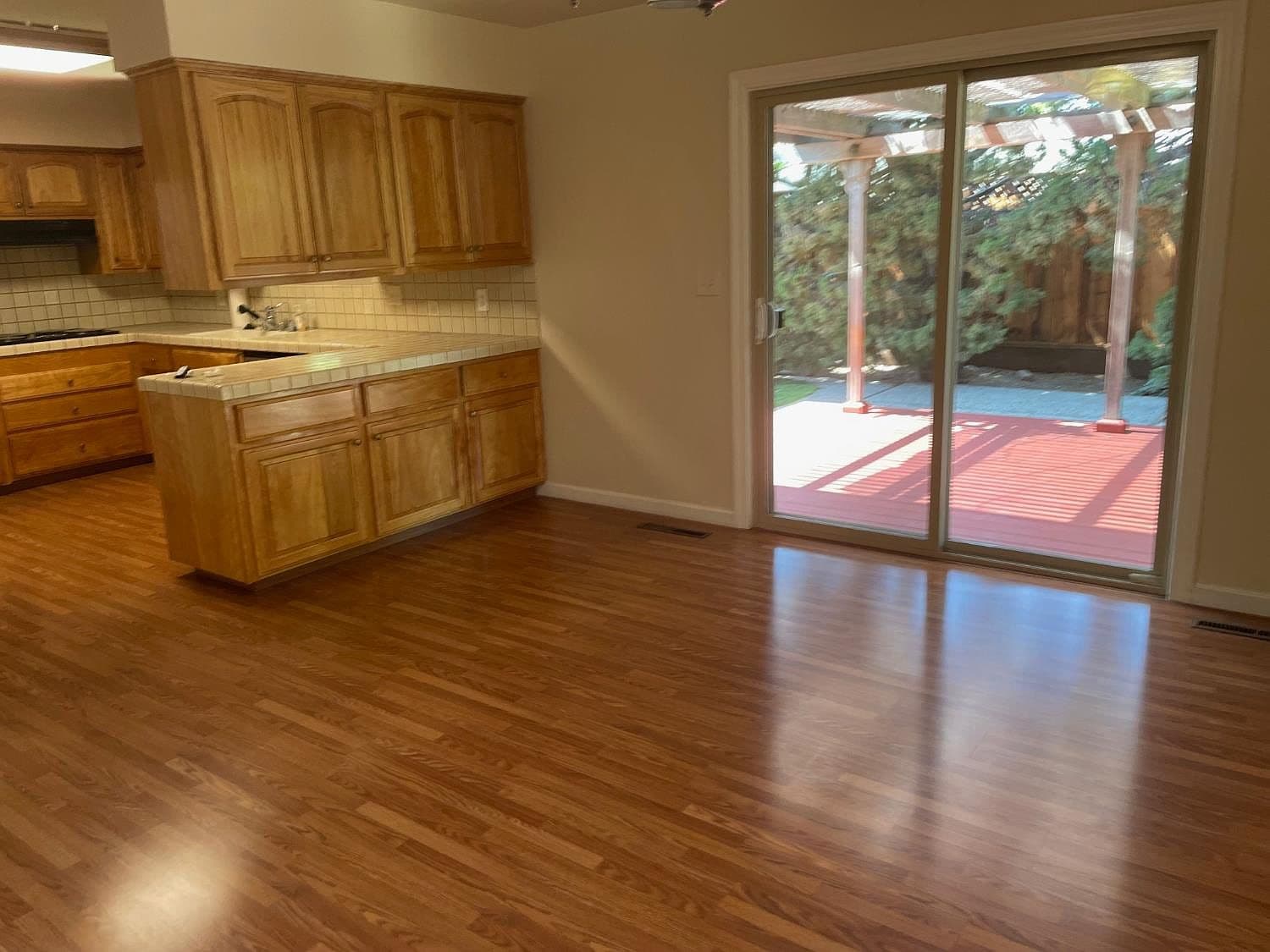 Dated Kitchen Cabinets