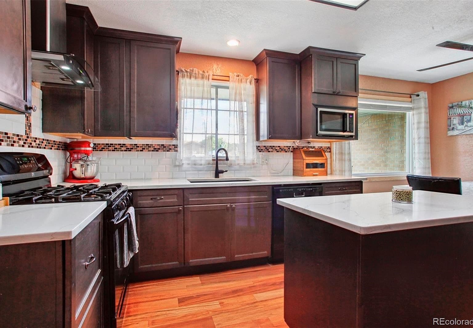 Kitchen Backsplash